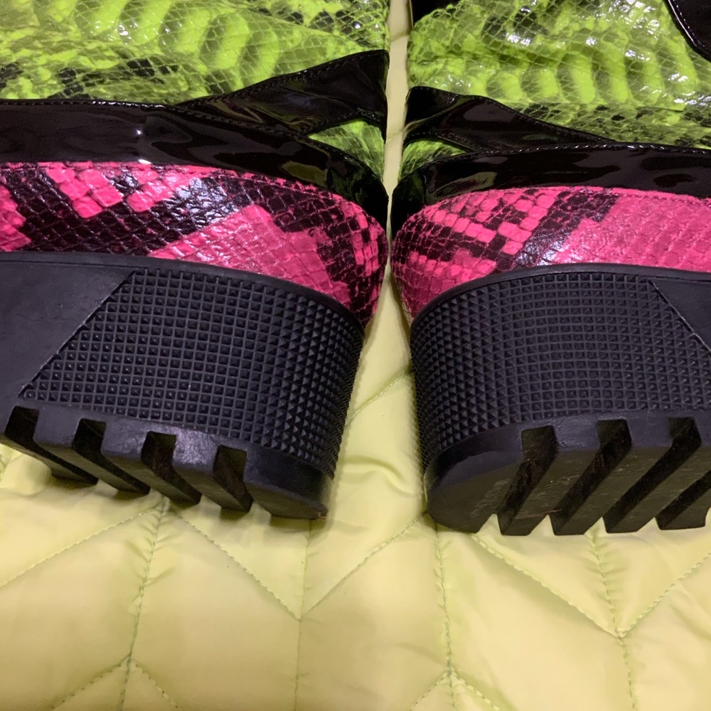 CAPE ROBBIN BOOTS. SIZE- 10 - Picture 6 of 7